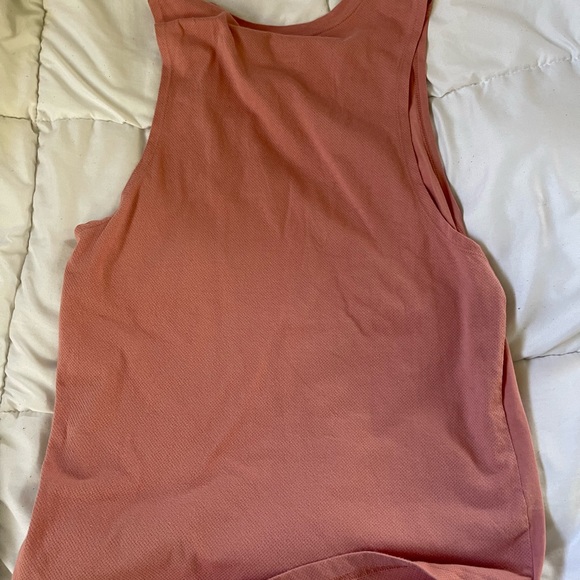 Nike Tank Top - Picture 3 of 3